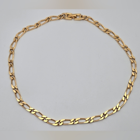Monet Jewelry - Monet Figaro Chain Necklace Gold Plated Clean Elegant Designer Signed 16''